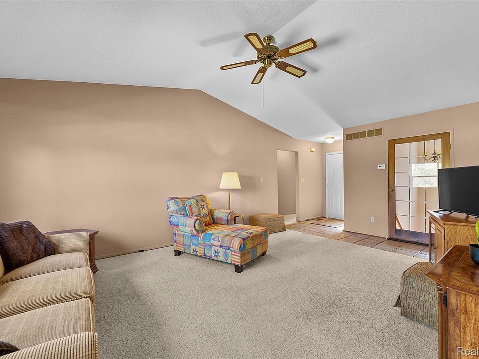 19501 Cardene Way, photo 7