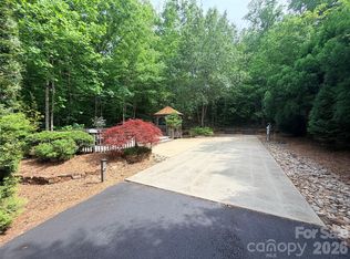 104 Wills Way, Lake Lure, NC 28746