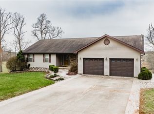 303 Hoover Rd, Vincent, OH 45784