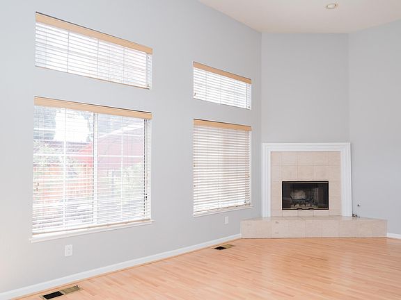 4th image of 2802 Cozumel Cir