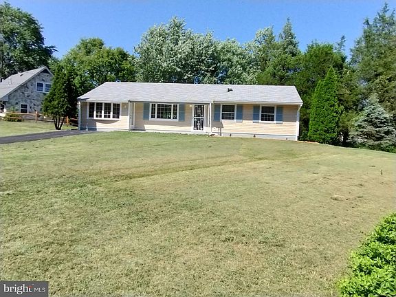 4th image of 8309 Keeler St