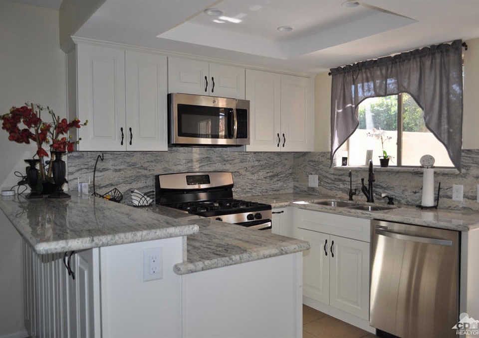 1st image of 426 Tava Ln