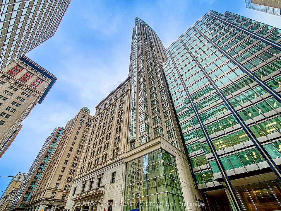 1 King St W #915