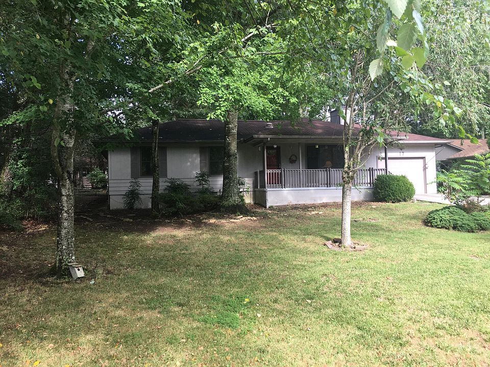 1st image of 17 Julien Ct