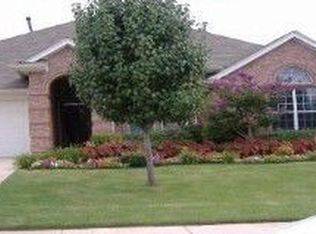 2724 White Rock Dr, Fort Worth, TX 76131
