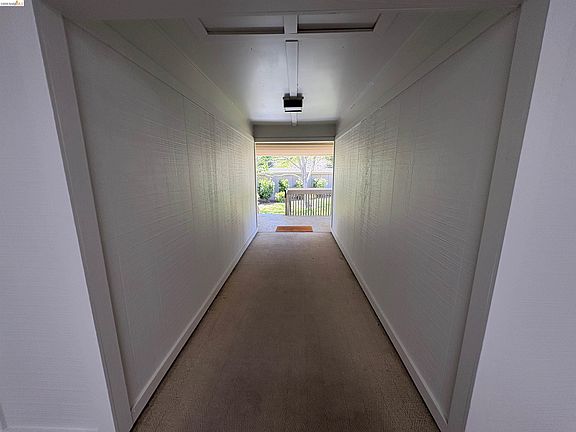 2nd image of 1500 Rockledge Ln APT 5