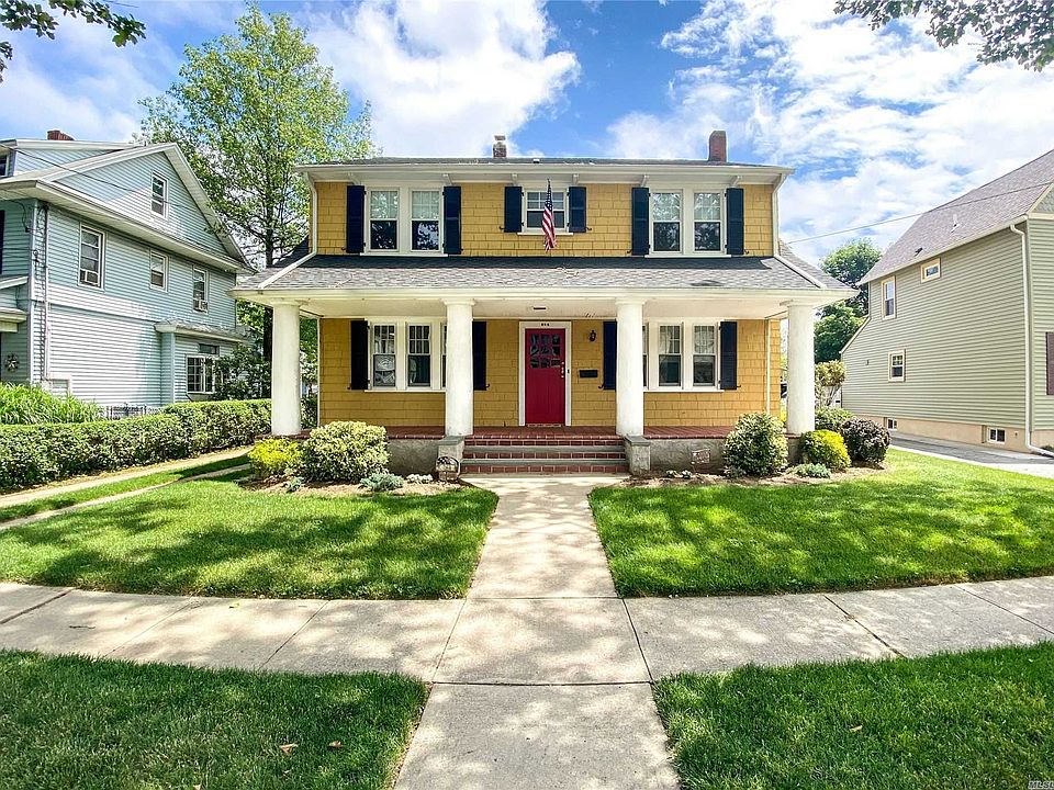 1st image of 284 Denton Ave