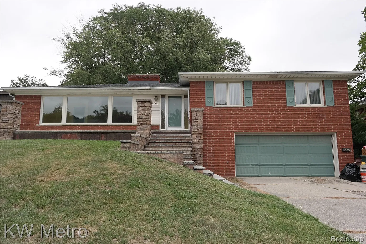 2442 Vinsetta Blvd photo 1