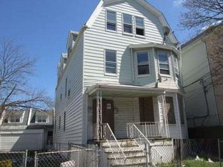 1st image of 176-178 Seymour Ave