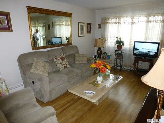 2nd image of 3245 60th St