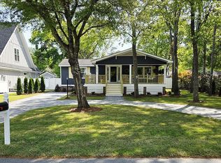 519 6th Ave N, Surfside Beach, SC 29575