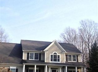 7251 Boulder Wood Dr, Broadview Heights, OH 44147