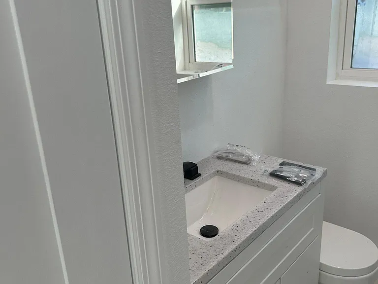 290 Seminole Ave — Photo 25