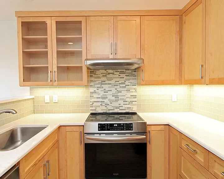 1320 SW Hall St #202 — Photo 12