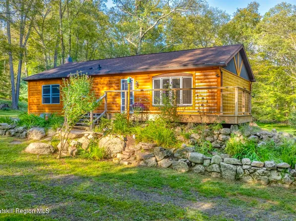 372 Scarawan Road, Stone Ridge, NY 12484