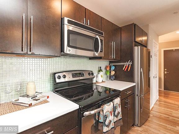 Kitchen with Caesarstone Countertops