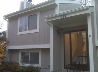 987 Timberbank Dr, Westerville, OH 43081
