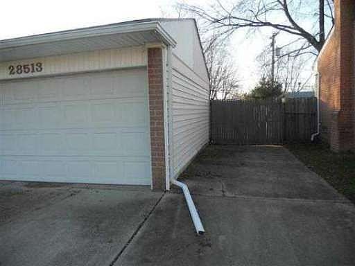 3rd image of 28513 Ursuline St