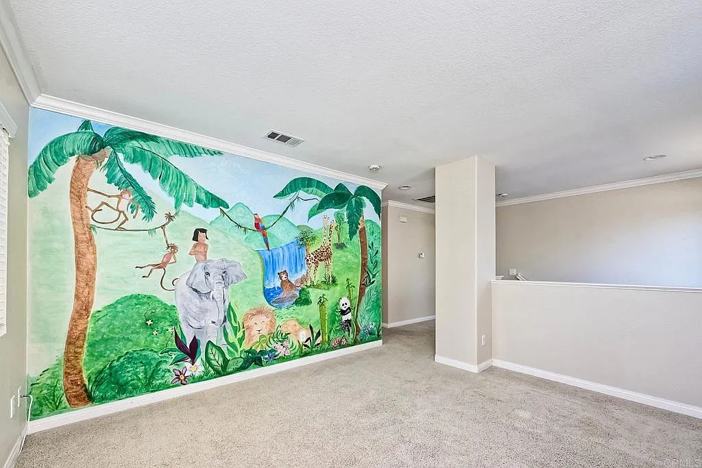3 bed, 2.5 bath, 2099 sqft, $3,400 — Photo 3
