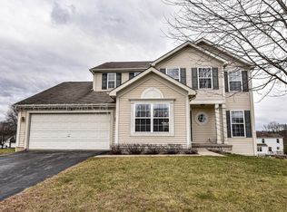 260 Trail Ct, Newark, OH 43055