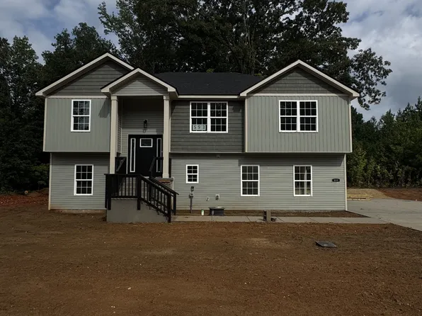 321 Tisha Ct, Clarksville, TN 37042