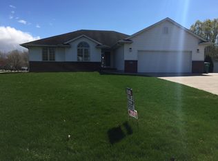 885 NE 58th Ave, Des Moines, IA 50313