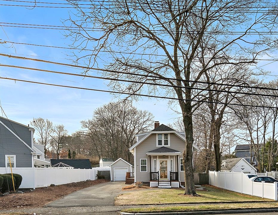 1st image of 172 Essex St