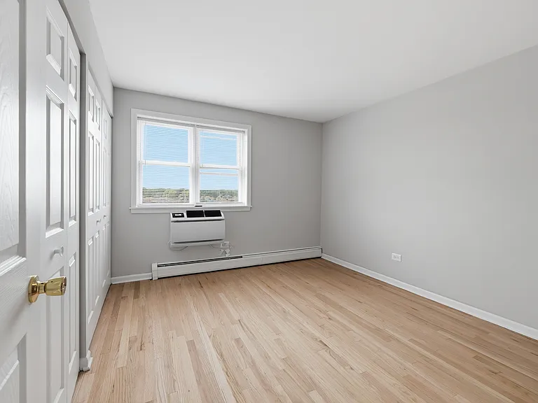 4600 N Cumberland Ave #502 — Photo 7