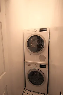 Rented by Douglas Elliman | media 29