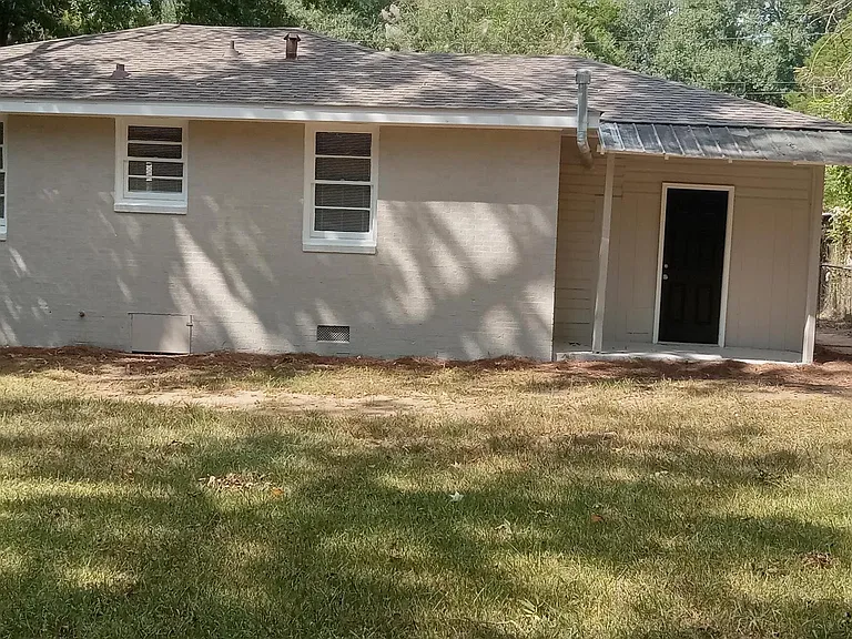 2836 Knox St — Photo 12