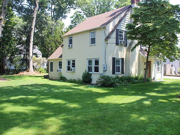 2nd image of 188 Mount Joy Ave