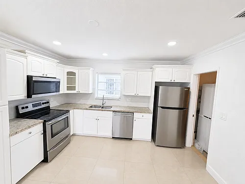 1306 S 29th Ave Photo 1