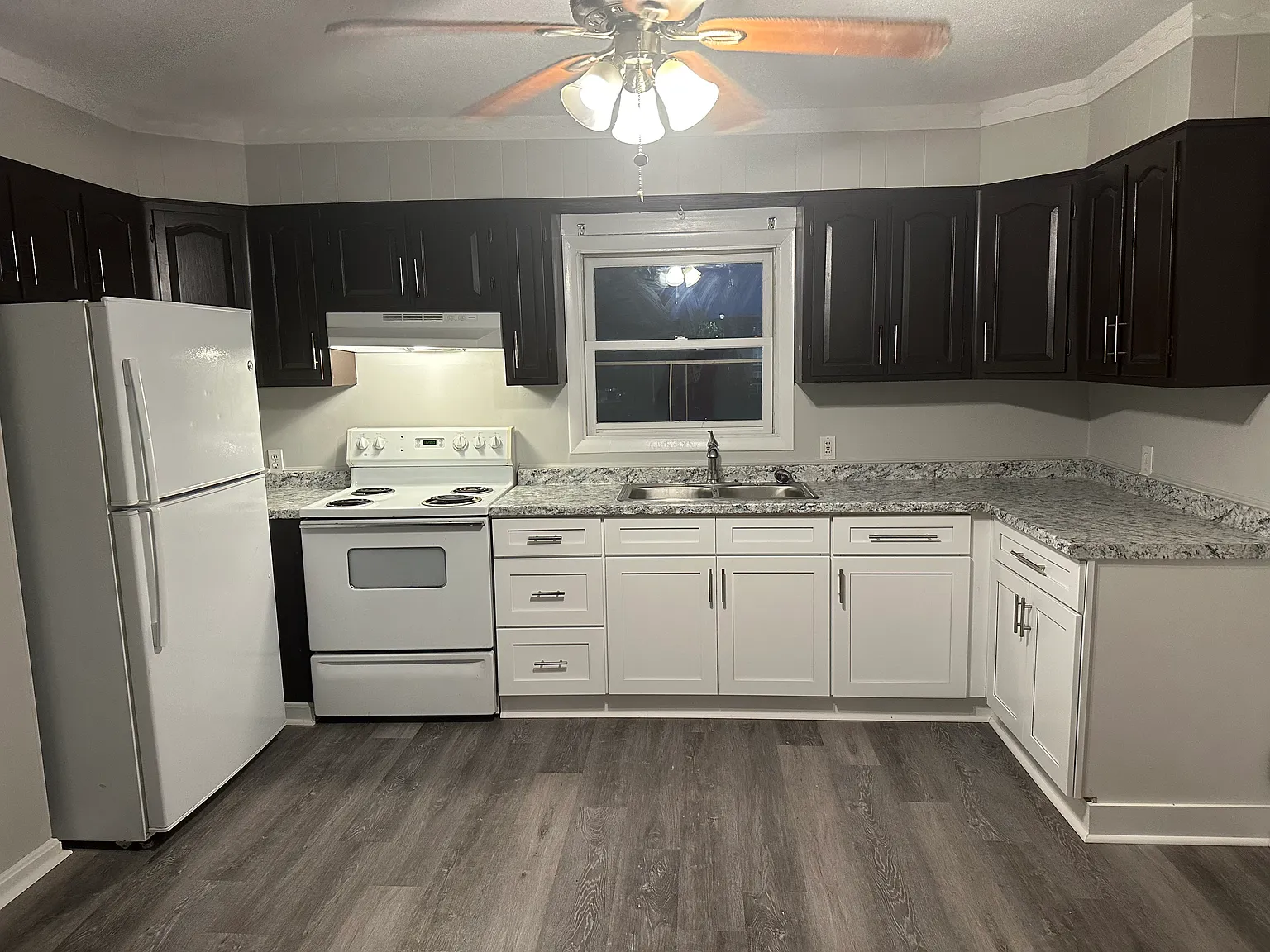 2 bed, 825 sqft, $1,650 — Photo 3