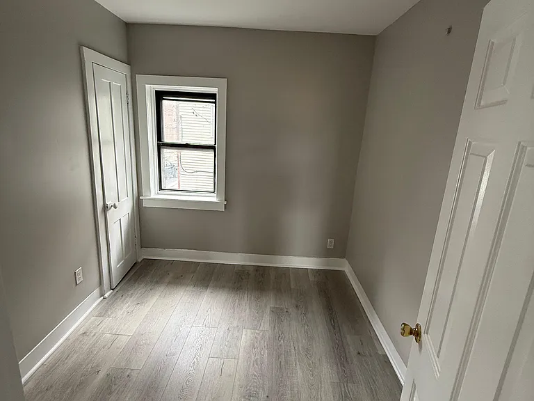 62 Lancaster St #2 — Photo 3