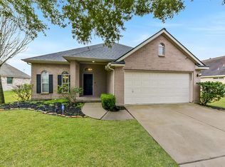 4202 Parry Dr, Pearland, TX 77584