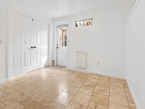 3rd image of 198 Hancock St #A