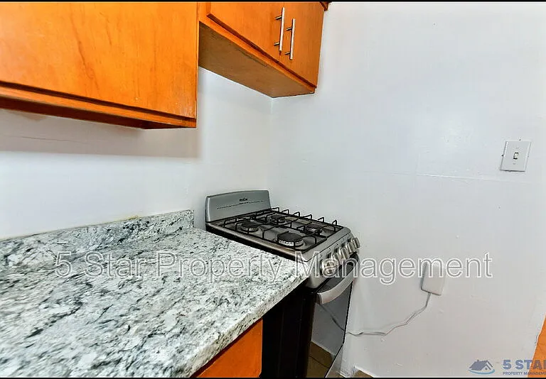 1908B Olive Ave — Photo 15