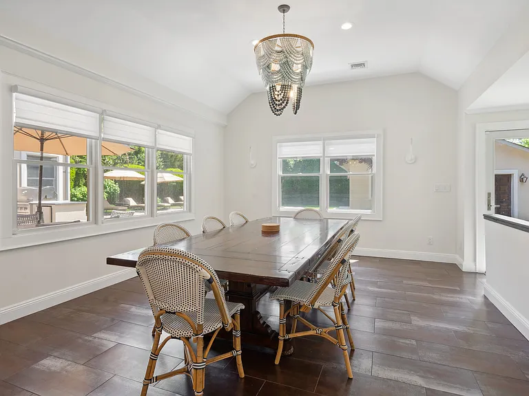 255 Moses Ln — Photo 10