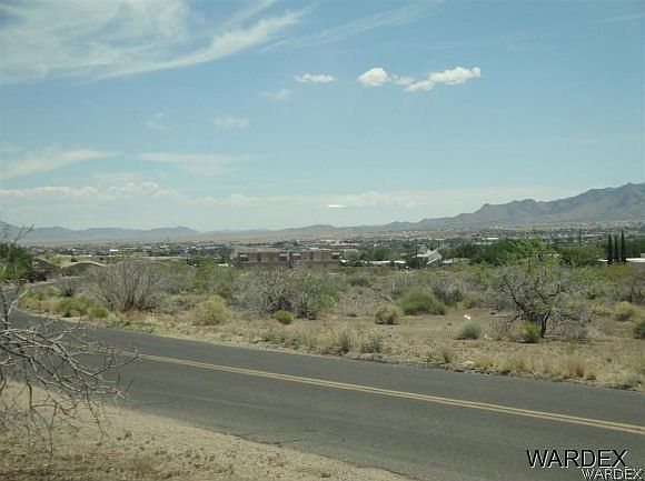 2nd image of UNK Anson Smith Road