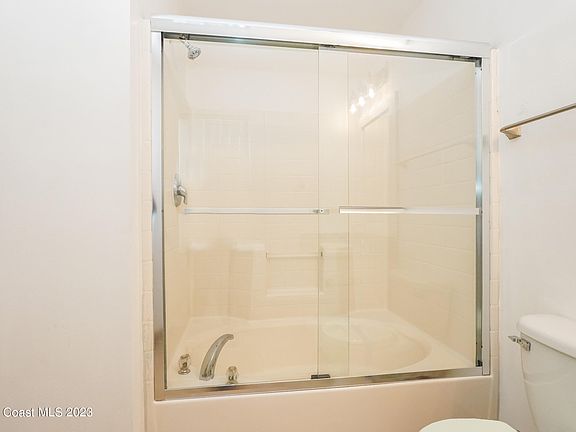 4th image of 502 Whitehall Ave SW #502