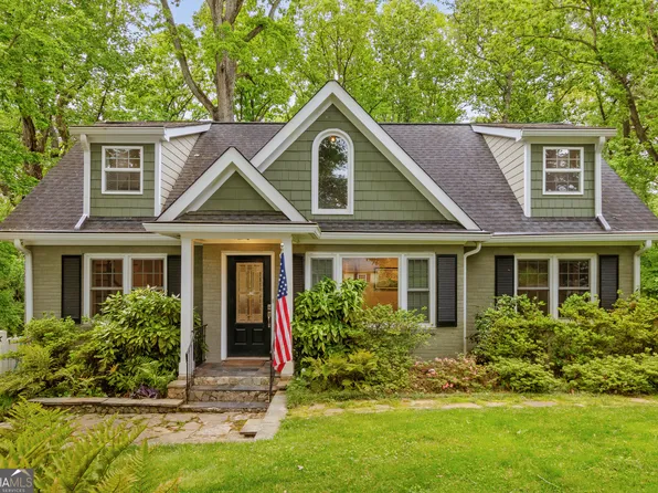 1716 Bridgeport Dr, Atlanta, GA 30329