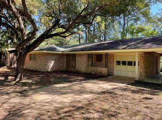111 Bevil Rd, Brookeland, TX 75931