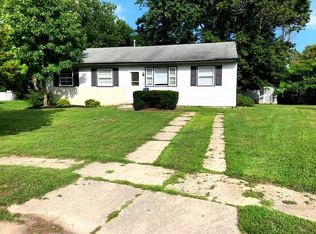 6 Linden Cv, Rio Grande, NJ 08242