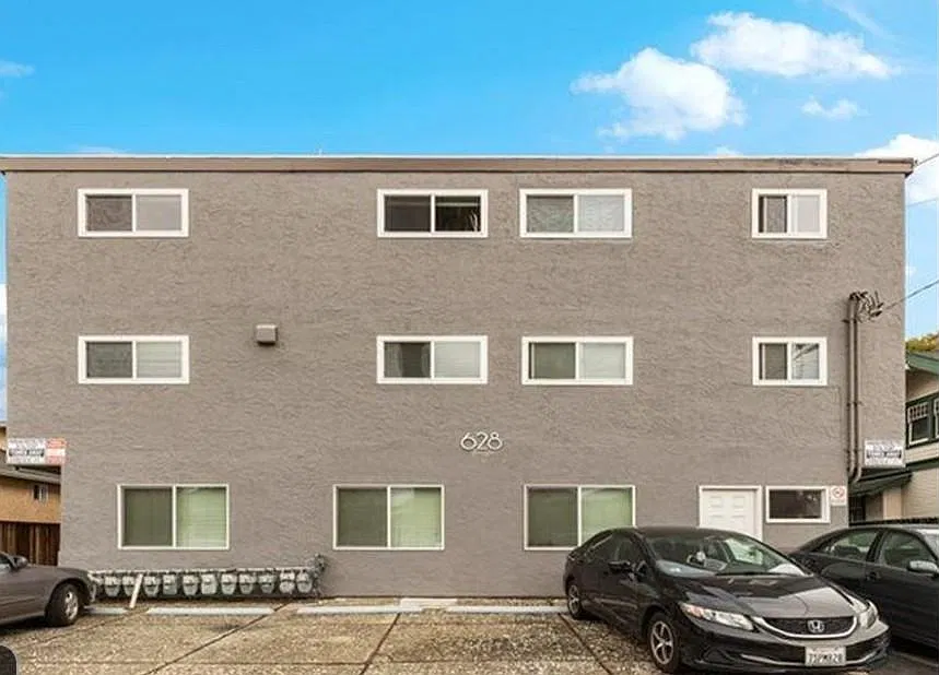 628 S 10th St — Photo 3