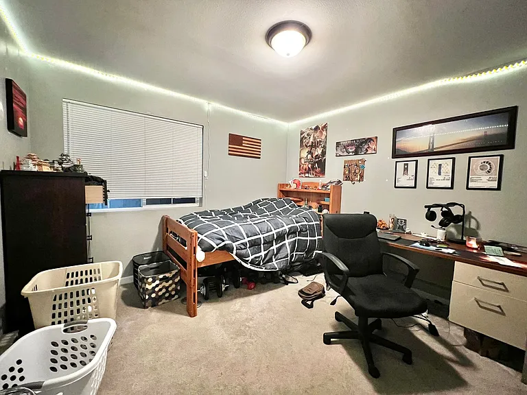 1301 University Ave #B101 — Photo 14