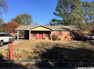 408 Briarwood Dr SW, Decatur, AL 35601