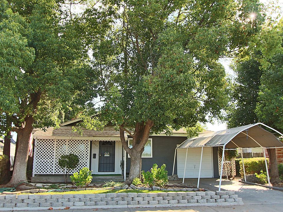 1st image of 2904 Santa Fe Ave