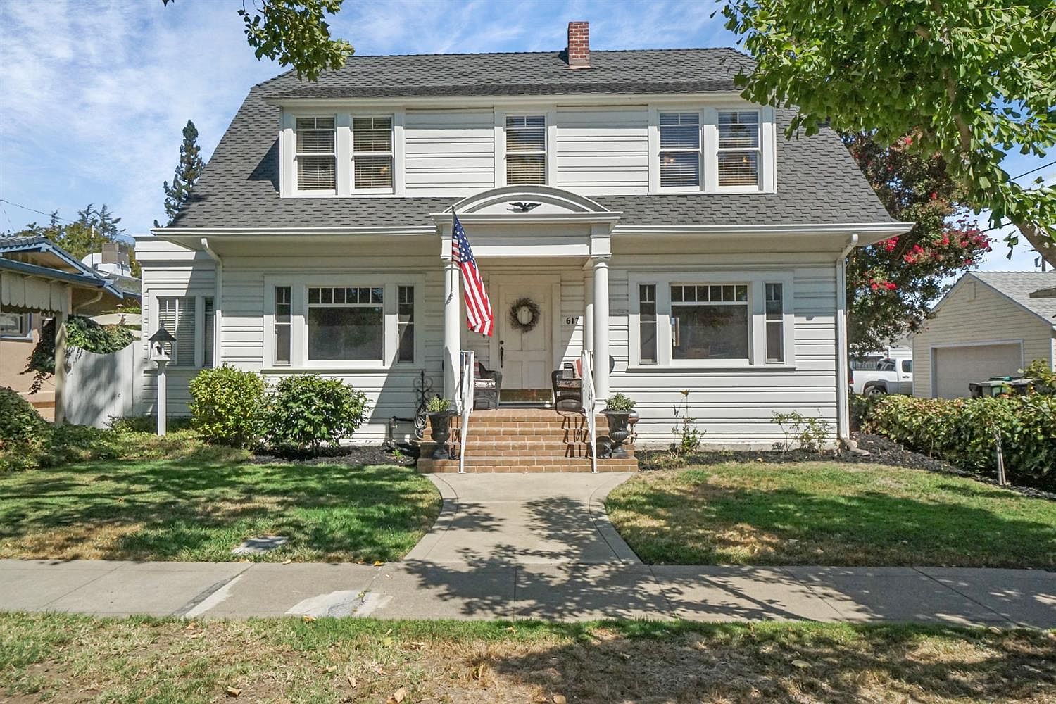 617 W Pine St, Lodi, CA 95240 Zillow