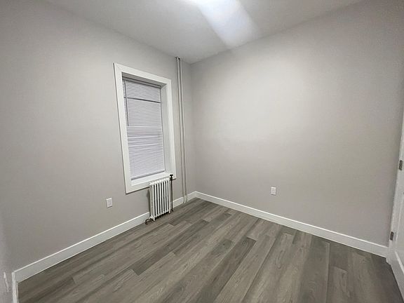 4th image of 146 Lafayette St #2