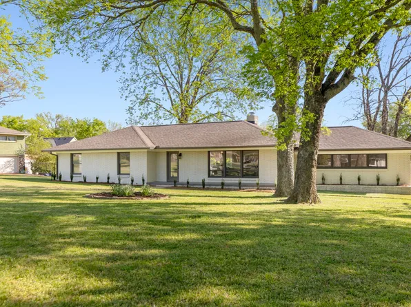 305 Shepherd Hills Dr, Madison, TN 37115